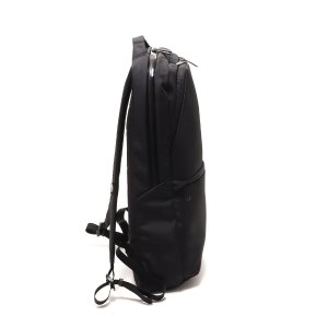シャトルデイパックスリム（Shuttle Daypack Slim）