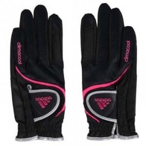 アディダス（adidas）