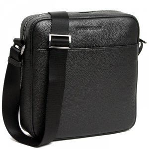 エンポリオアルマーニ（EMPORIO ARMANI） ショルダーバッグ