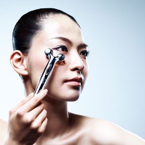 美顔ローラー