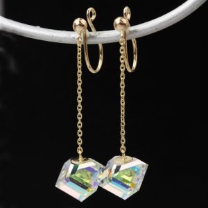 オリーブ（olive） ゴールドイヤリング