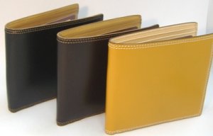 ディスタンス 二つ折り財布