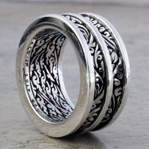 ソカロ（ZOCALO） 指輪