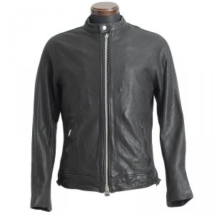 アヴィレックス（AVIREX）