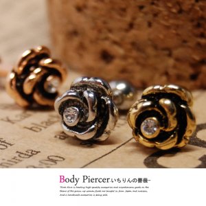 スリーナイン ピアス