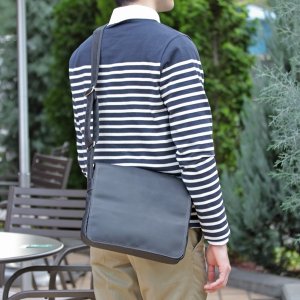 海老名鞄 メッセンジャーバッグ