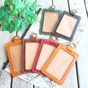 定期入れ・パスケース