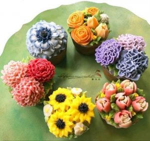 華水月 カップケーキ