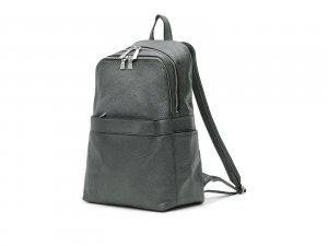 アニアリ（aniary） 革リュック