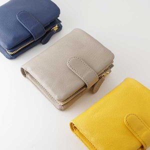 スリップオン（SLIP-ON） 二つ折り財布