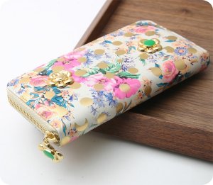 ツモリチサト（TSUMORI CHISATO） 長財布