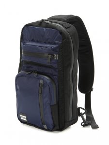 ノーマディック（NOMADIC） ショルダーバッグ