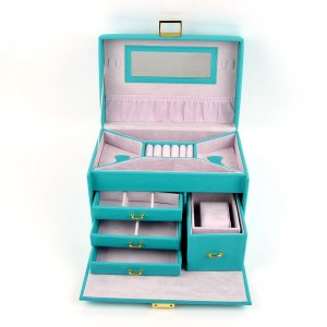 高校生の彼女の誕生日に喜ばれる3000円の人気のプレゼントランキング22 ブレスレットなどがおすすめ ベストプレゼントガイド