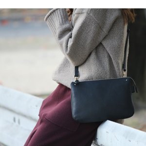 ショルダーバッグ