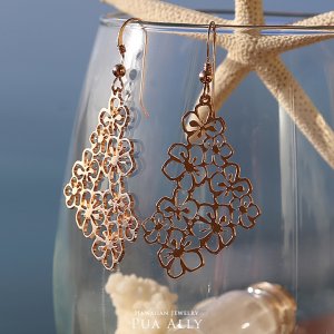 プアアリ（PUA ALLY） イヤリング