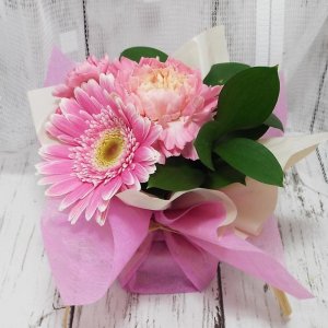 フラワーショップ はなはな フラワーアレンジメント