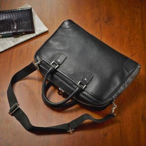 ビジネスバッグ