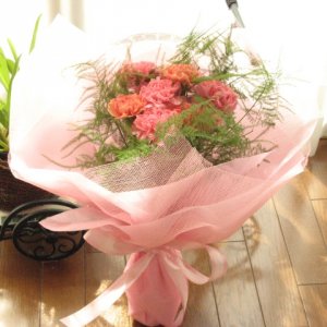 アイビーベリー 花束