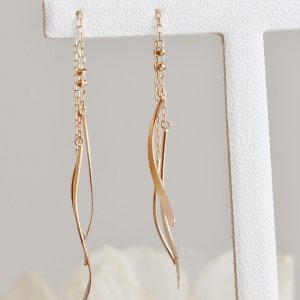 カルポ（Carpo） ピンクゴールドピアス