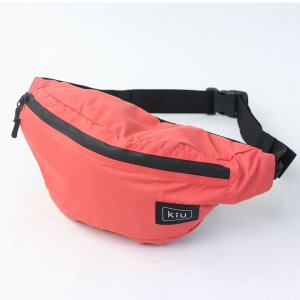キウ（KiU） ボディバッグ