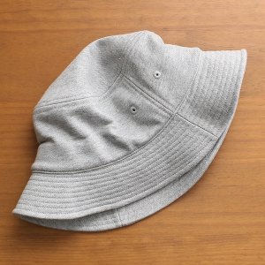 バケットハット