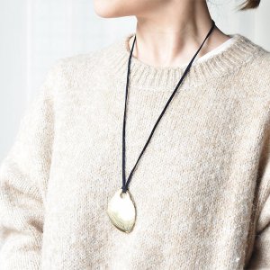 ソコ（SOKO） ロングネックレス