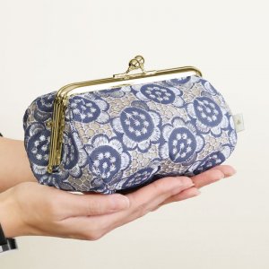 あやの小路（AYANOKOJI） ポーチ