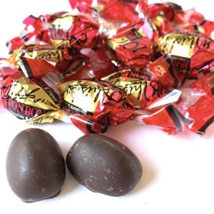 丸赤製菓 お酒入りのチョコ