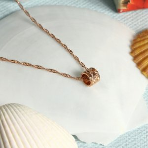 ハワイアンジュエリー ピンクゴールドのネックレス