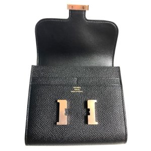 コンスタンス コンパクト