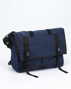 30代男性におすすめのメンズメッセンジャーバッグ 人気ブランドランキング30選 21年版 ベストプレゼントガイド