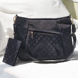 ラシット（russet） 旅行用持ち歩きバッグ