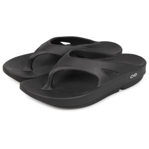 ウーフォス（OOFOS） サンダル