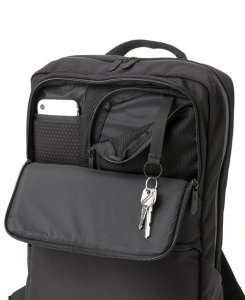 シャトルデイパックスリム（Shuttle Daypack Slim）