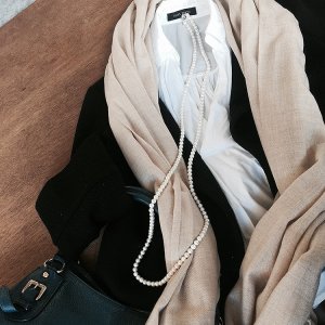 サクヤ（Sakuya） パールロングネックレス