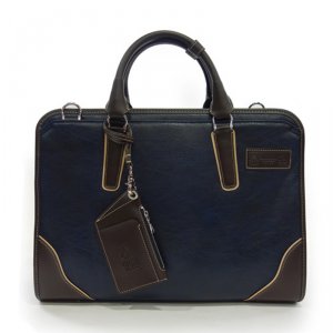 ピーアイディー（P.I.D） ショルダーバッグ