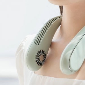 首掛け扇風機（ネッククーラー）