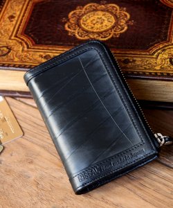 シール（SEAL） 財布