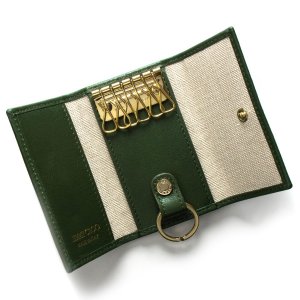 ネプチューン マルチメタリックミックス スタースタッズ付き レザー キ―ケース