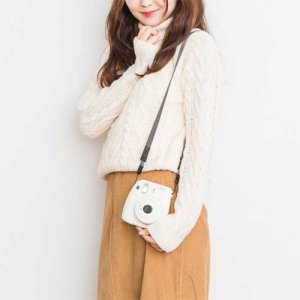 インスタントカメラ