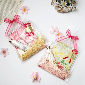 コスメ・メイクグッズ