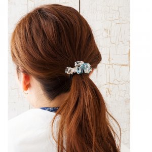 ヘアアクセサリー