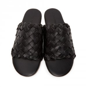 ボッテガ・ヴェネタ（BOTTEGA VENETA） サンダル