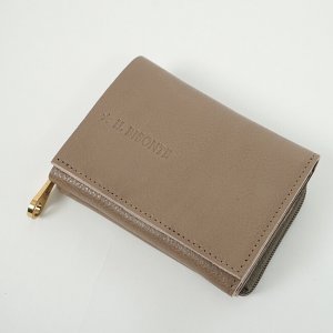 ロゴタイプコレクション  トリフォルド ウォレット