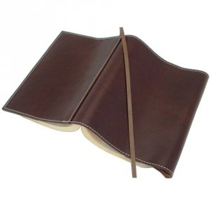 ピッチーノ（piccino） 革ブックカバー