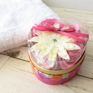 入浴剤とタオルのギフトセット