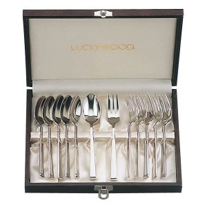 ラッキーウッド（LUCKYWOOD）