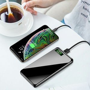 大容量モバイルバッテリー