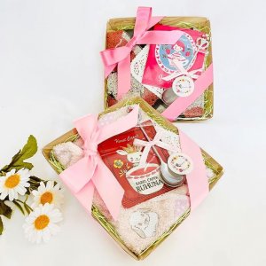 紅茶とハンカチのセット