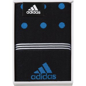 アディダス（adidas）